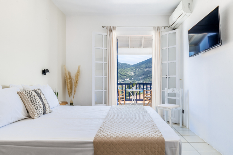 Bedroom 4, Aperitton, Thessaly