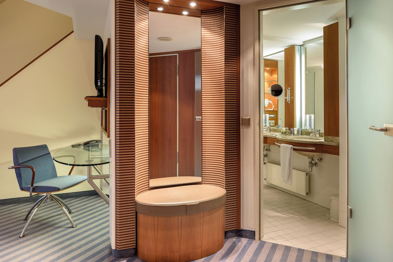 Bathroom 3, Mercure Hotel Munich Airport Freising, Freising