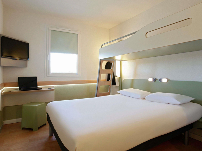 Bedroom 3, ibis budget Manosque Cadarache, Alpes-de-Haute-Provence