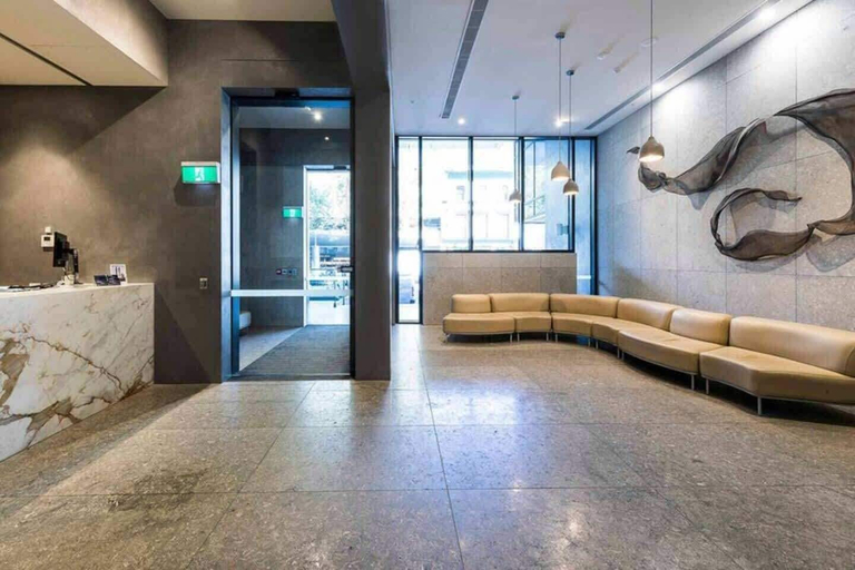 Interior 5, City View 2br, Free Parking, Bright & Central Apt, Melbourne