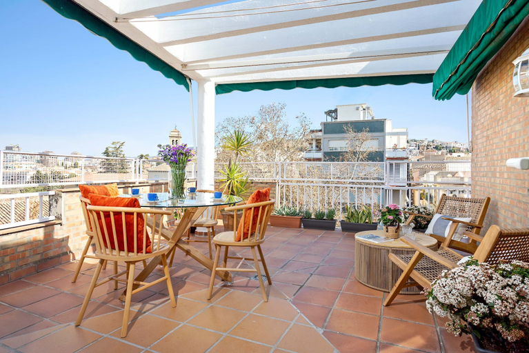 Room 2, Luxury Penthouse in Granada Mirador de Gran Capit n, Granada