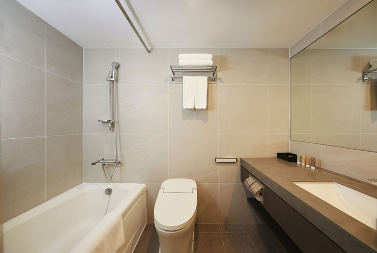 Bathroom 4, Lahan Hotel Jeonju, Jeonju