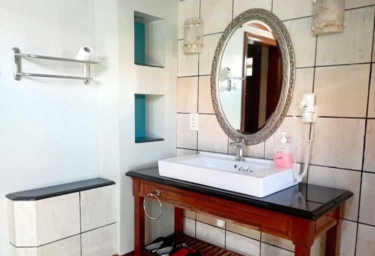 Bathroom 3, ALPINE GLX PD Port Dickson, Port Dickson