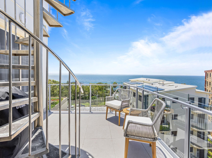 5, Stylish 3-Bed Apartment in Coastal Redcliffe, Redcliffe-Scarborough