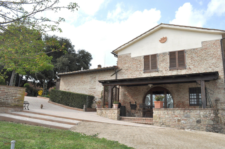 Exterior & Views 2, Agriturismo il Poggiarello, Siena