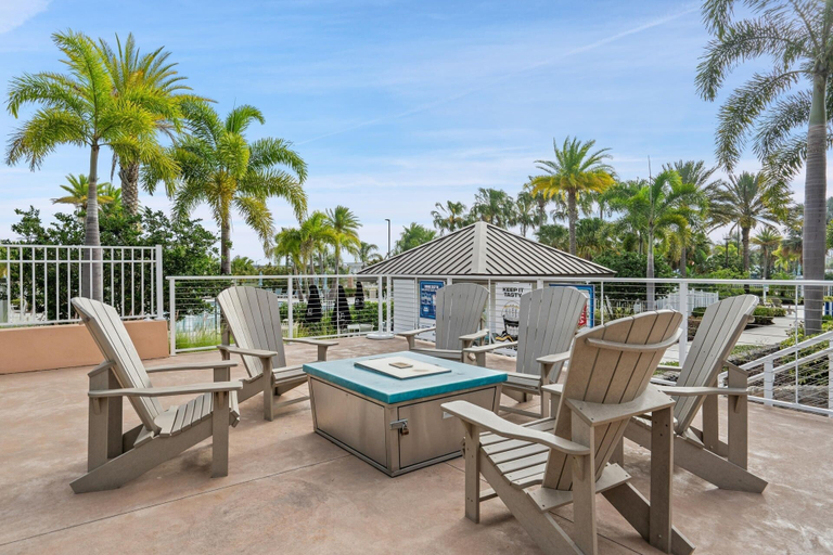 Terrace/patio 2, Solara Resort 5 Bedroom Townhome Private Pool 5 Home, Osceola