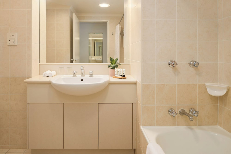 Bathroom 5, Visy Dior Hotel, Baulkham Hills - Central