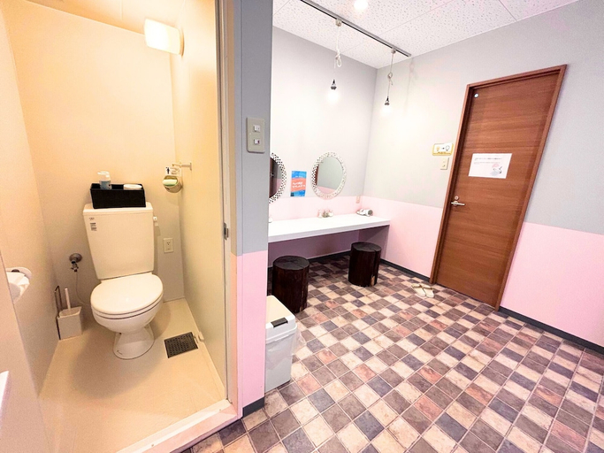 Bathroom 4, My Place - Hostel, Naha