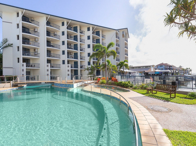 Pool 5, Beachside Retreat in Urangan Mantra Resort, Hervey Bay - Pt A