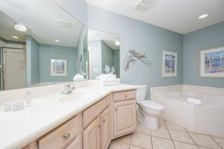 Bathroom 5, Phoenix On The Bay 1234 3 Bedroom Condo, Baldwin