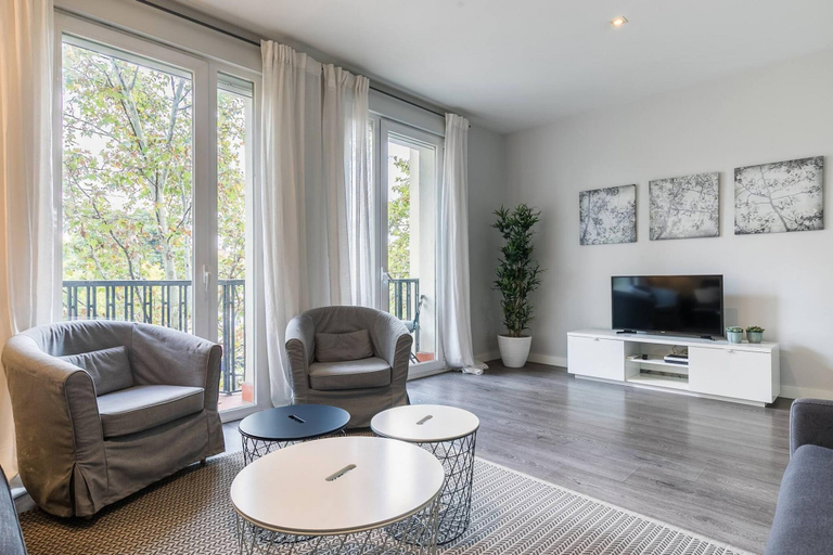 Room 2, Mm26 I 4C in Madrid With 2 Bedrooms and 2 Bathrooms, Madrid