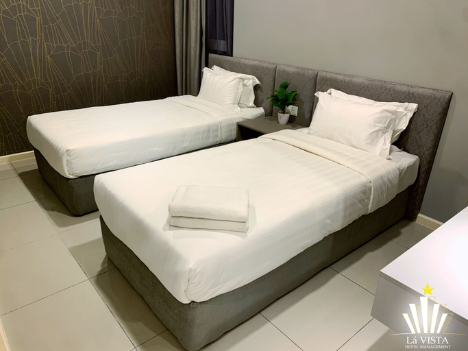 Bedroom 3, The Shore Hotel & Residences by La Vista, Malacca City