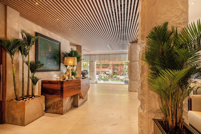 Public Area 4, A&EM Art Hotel, District 1