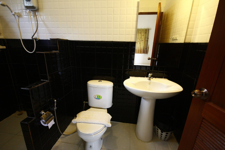 Bathroom 4, Our Eco Farm, Makham