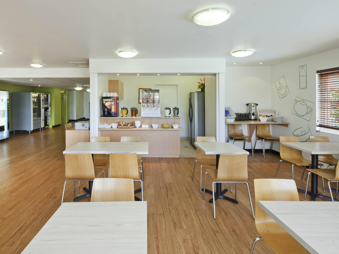 Food & Drinks 5, ibis budget Coffs Harbour , Coffs Harbour - Pt A