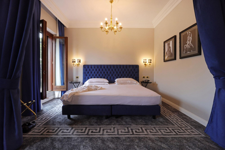 Bedroom 2, Hotel Barberini, Roma