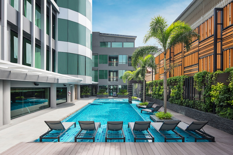 Sport & Beauty 2, Solitaire Club Sky Bangkok, Wattana