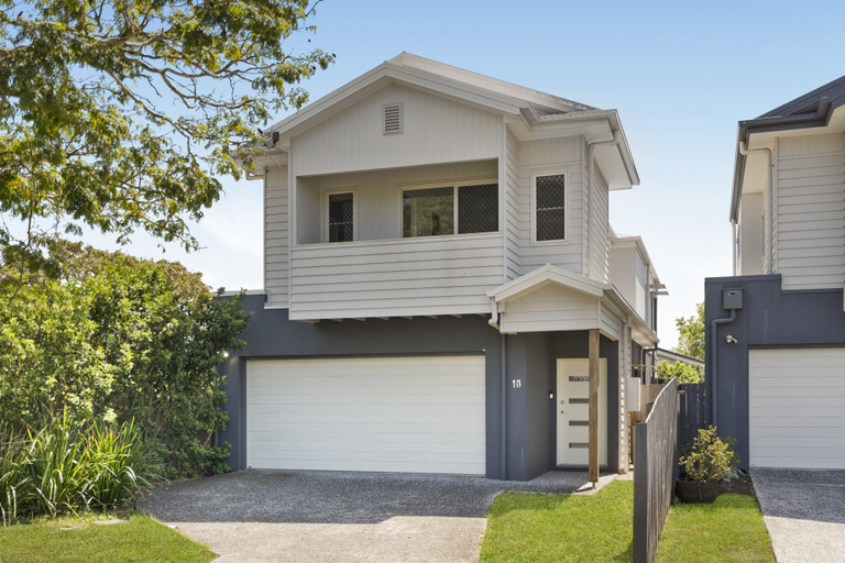 Exterior view 3, Family-Friendly House with Courtyard Retreat, Wavell Heights
