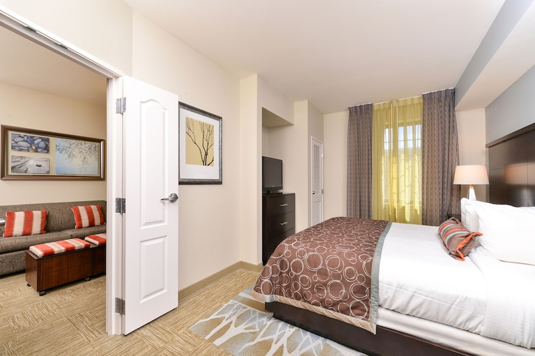 Bedroom 2, ステイブリッジ スイーツ ストーン オーク by IHG, Bexar