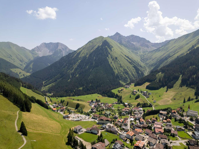 2, Berwang Chalets - Alpele Hof, Reutte
