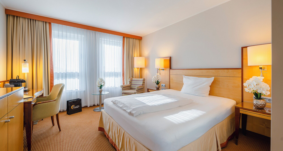 Bedroom 3, The Q - Quadro City Hotel, Karlsruhe