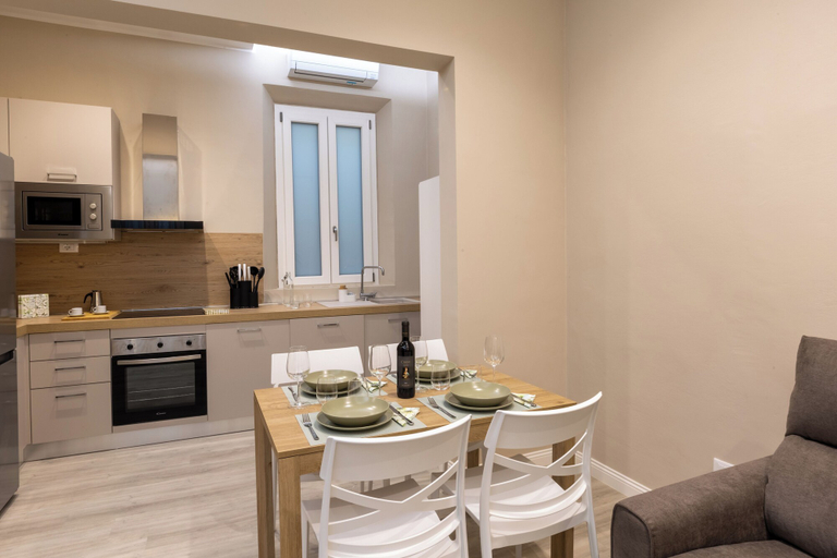 Living area 4, Orsini 98 Apartments by Mamo Florence, Florence