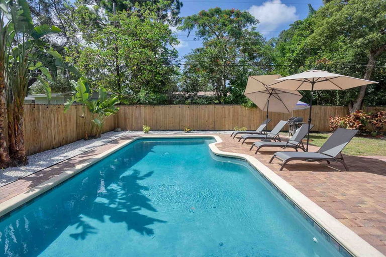 Room 1, Villa Bella With Heated Pool, Pinellas