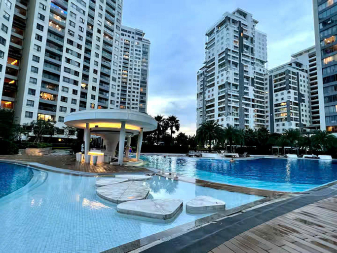 Swimming pool 3, Bluesky Diamond Island Luxury Vacation, District 2