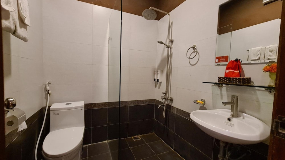 Bathroom 4, Green Hotel, Ba Đình
