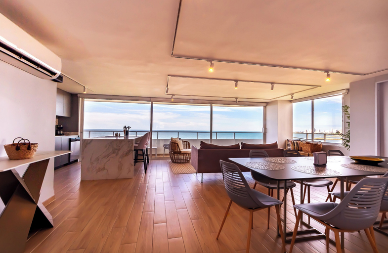 Food & Drinks, U-GO Faro Tequendema, Cartagena de Indias