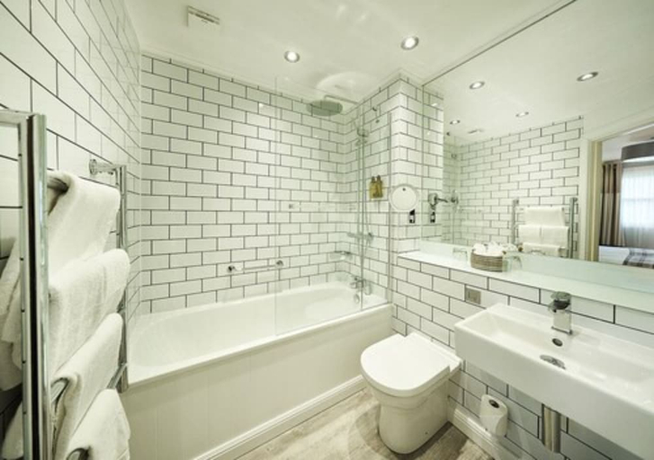 Bathroom 5, Loch Fyne Hotel And Spa, Argyll and Bute