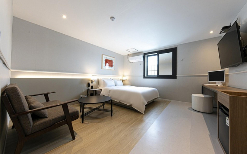 Bedroom 2, Andong No.25 Andong Station Branch, Andong