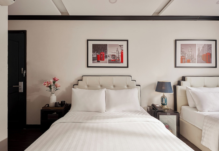 Others 2, The Passion Suite Hotel, District 1