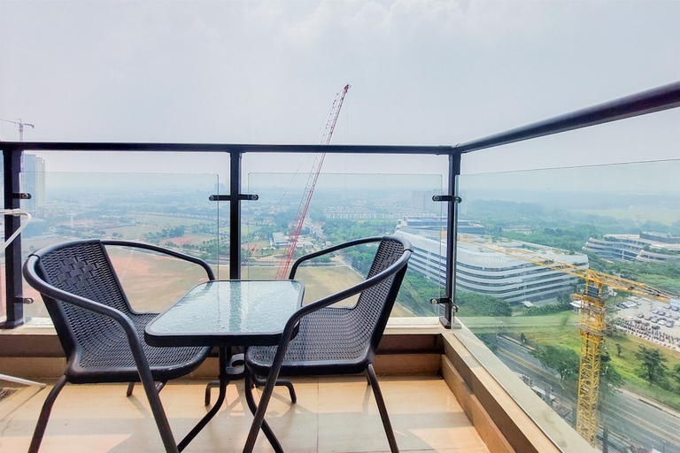 Exterior & Views, Spacious And Comfortable 2Br At Sky House Bsd Apartment, South Tangerang