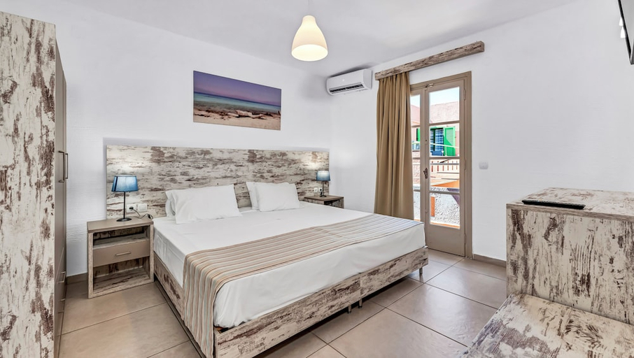 Bedroom 2, Erato Hotel, Crete