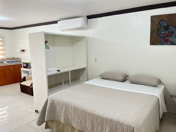 Bedroom 3, Open House, Managua