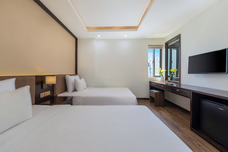 Bedroom 2, Palazzo Da Nang Beach Hotel, Da Nang
