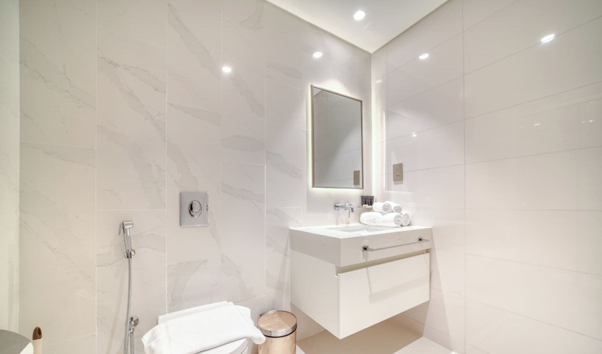 Bathroom 4, Ultimate One Bedroom with Private Beach Access, Dubai