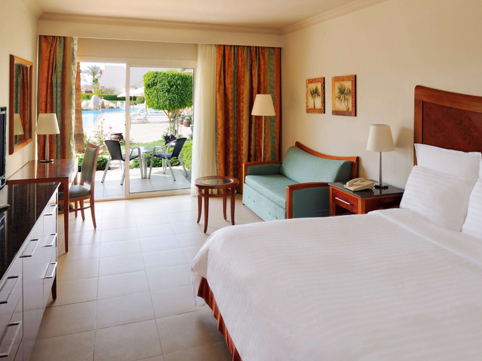 Bedroom 3, Naama Bay Promenade Beach Resort, Sharm el-Sheikh
