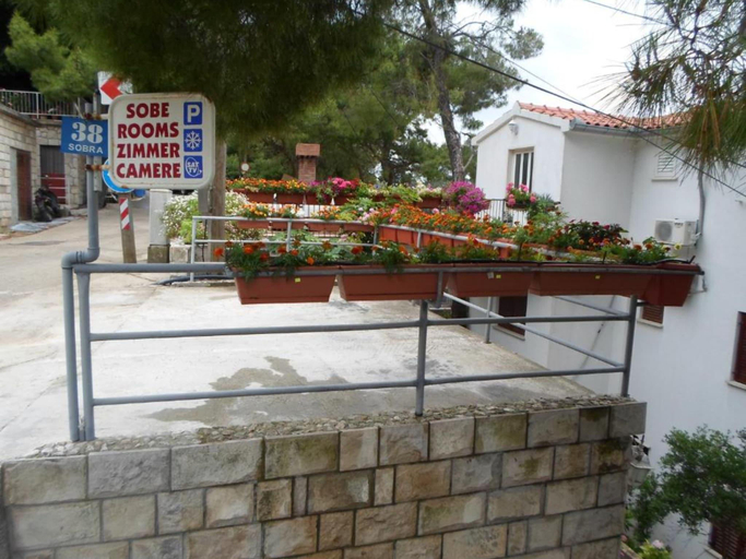Others 5, Guest House Sobra 38, Mljet