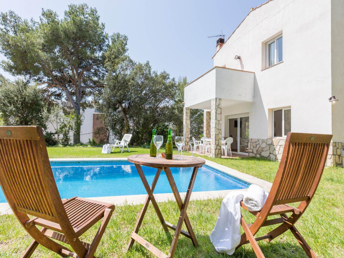 2, bedroom villa in Tamariu, Girona