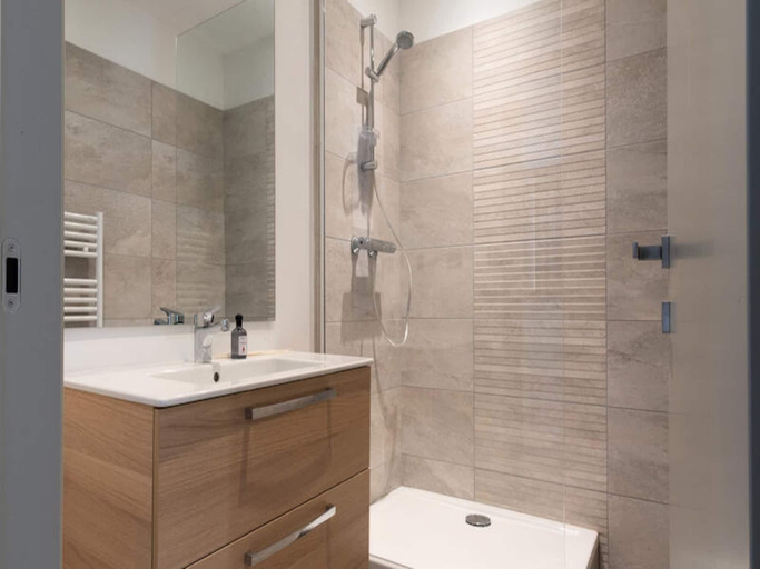 Bathroom, Chalet De Tilia, Hautes-Alpes