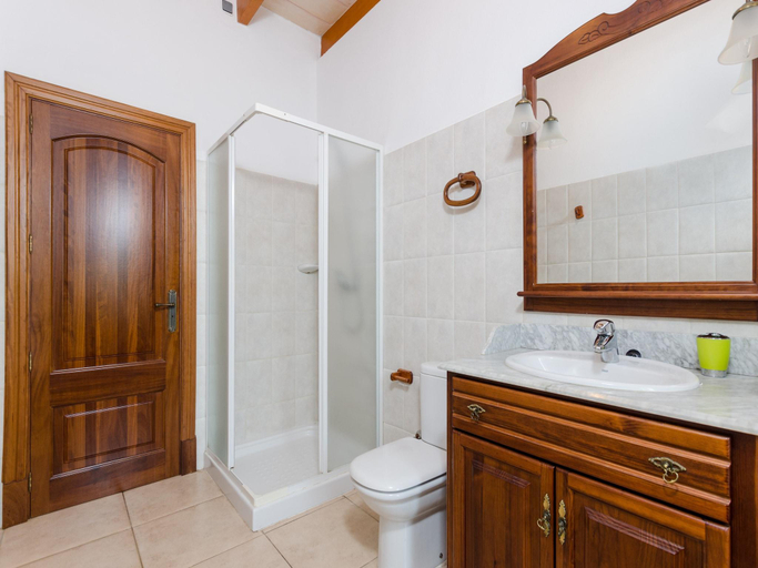 Bathroom, Can Berguins - Villa With Private Pool In Buger, Baleares