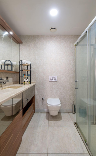 Bathroom 5, Elits Suits, Tuzla