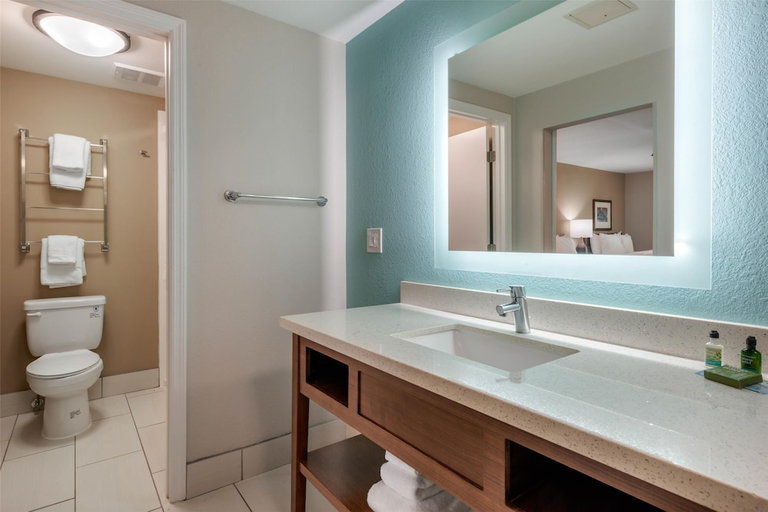 Bathroom 3, Best Western Plus Jekyll Island, Glynn