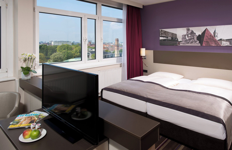 Bedroom 3, Leonardo Hotel Karlsruhe, Karlsruhe