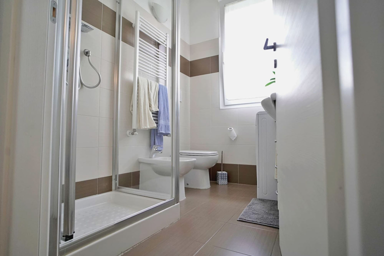 Room 2, Candiani D3 Bilocale 2 Livelli, Milano
