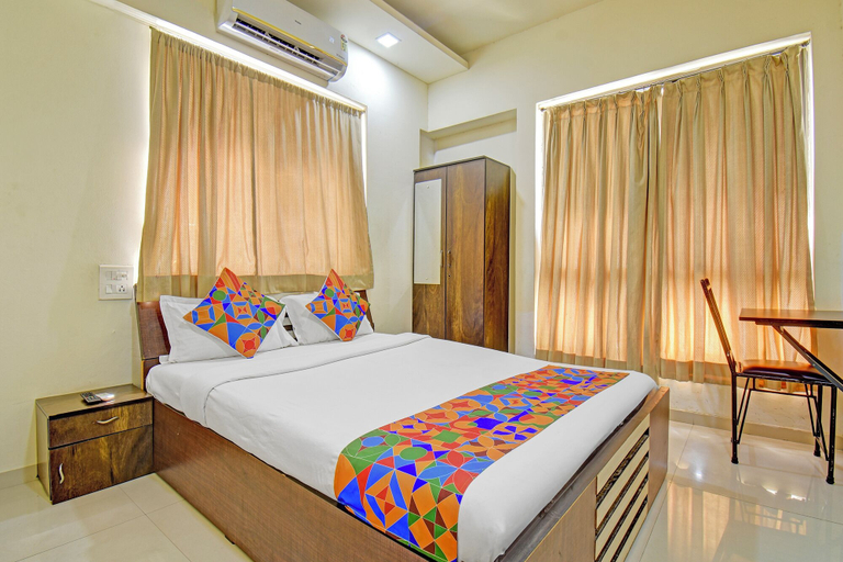Room 5, Fabhotel Destination 41, Pune