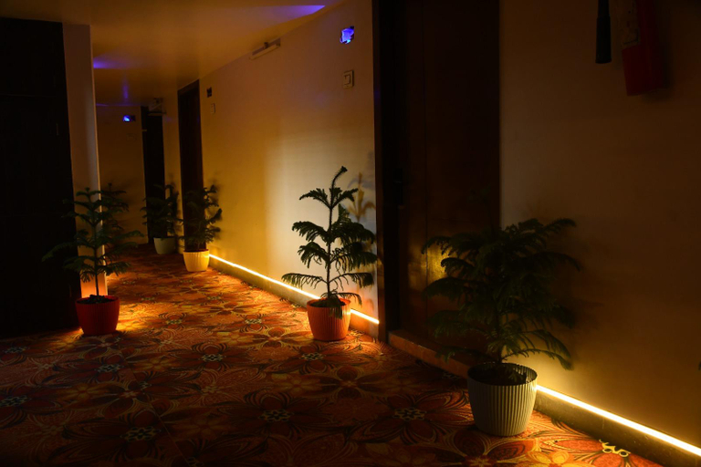 Lobby 2, Hotel Sunny, Kanpur Nagar