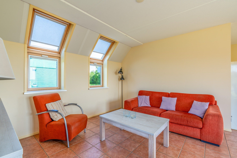Living room 5, Modern and Attractive 5-person Holiday Home, Texel